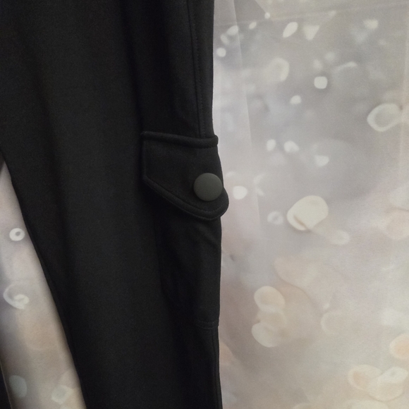 CAbi Black Elastic Waist Pants - Picture 3 of 6